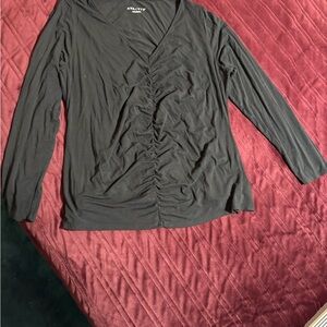 Ava & Viv Gray Ruched Long Sleeve Blouse